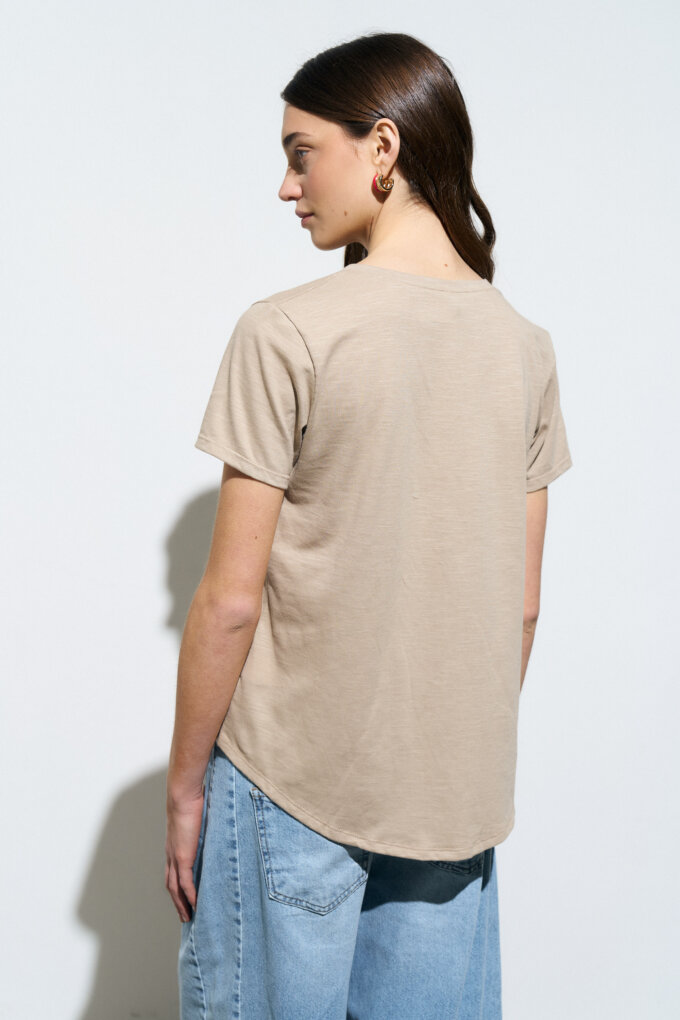 Nare0108 736