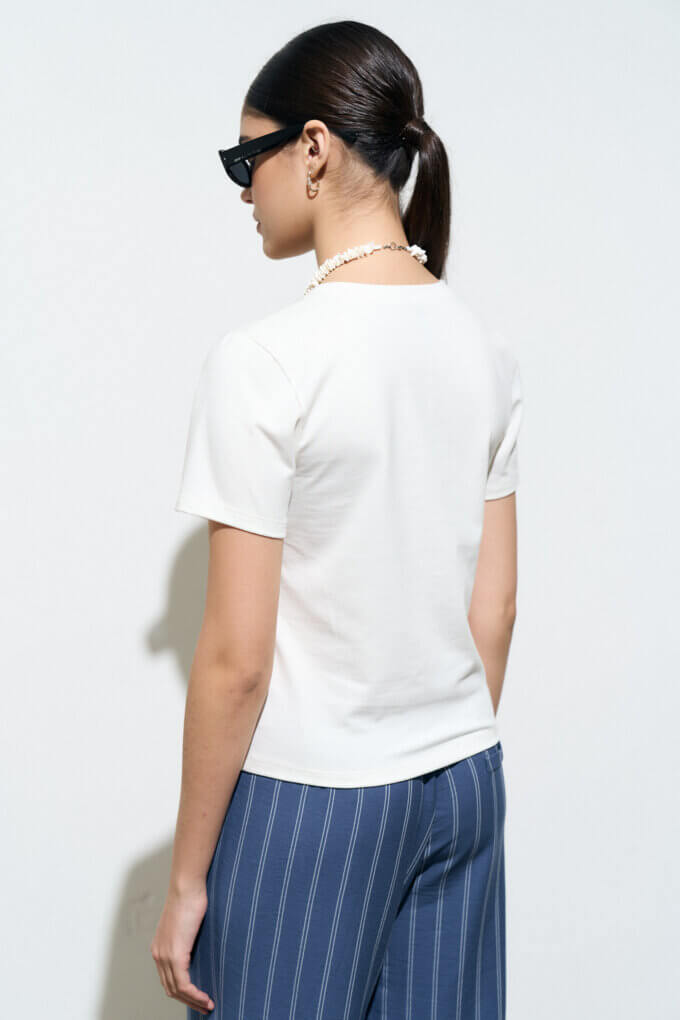 Nare0108 662